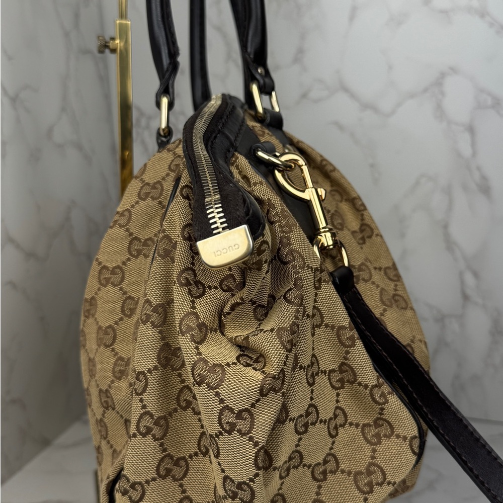 Gucci Sukey Boston Brown Monogram Handbag - Picture 4 of 15